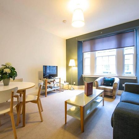 Joivy Perfect Location! Charming Rose St Apt For Couples Appartement Edinburgh Buitenkant foto