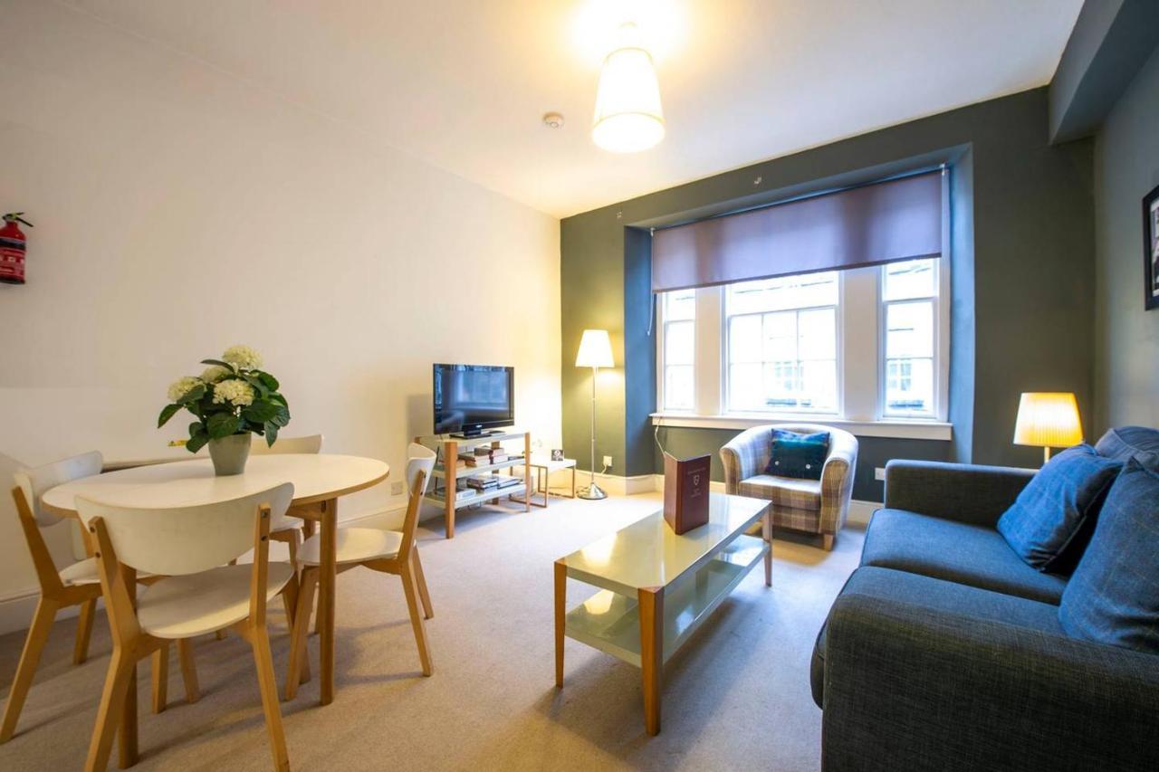 Joivy Perfect Location! Charming Rose St Apt For Couples Appartement Edinburgh Buitenkant foto