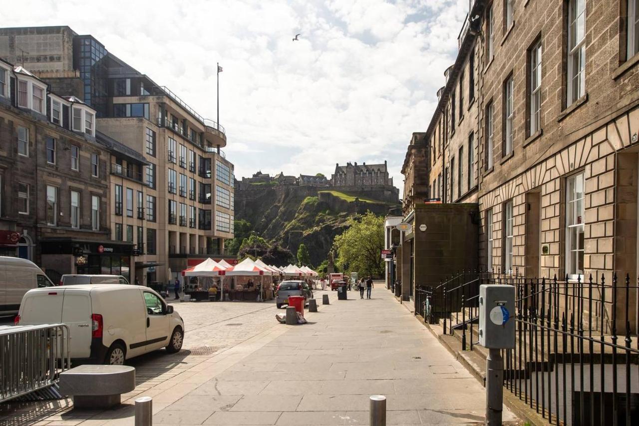 Joivy Perfect Location! Charming Rose St Apt For Couples Appartement Edinburgh Buitenkant foto